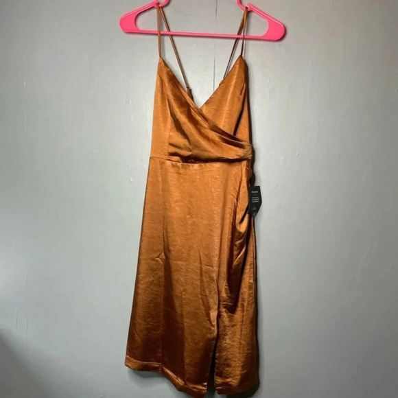 Lulu’s Copper/bronze mini dress Size small - Picture 1 of 6